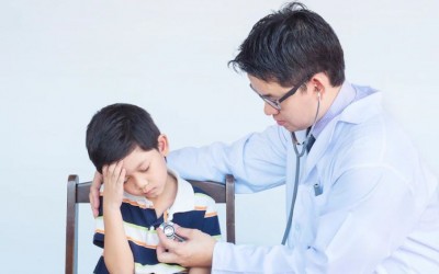 Bảo Vệ Sức Khỏe Trẻ Nhỏ Khi Thời Tiết Chuyển Mùa: Những Điều Cha Mẹ Cần Biết